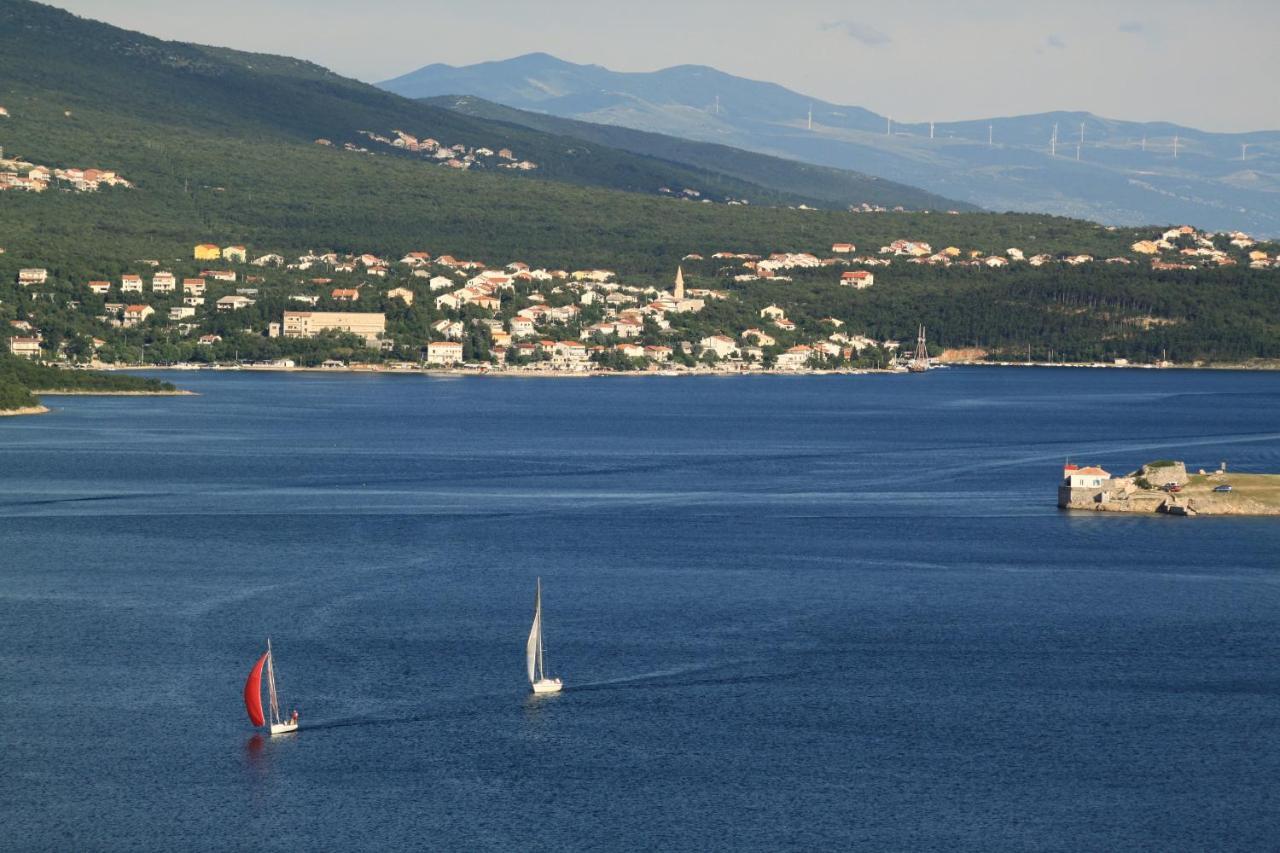 Apartments With A Swimming Pool Jadranovo, Crikvenica - 3238 Экстерьер фото