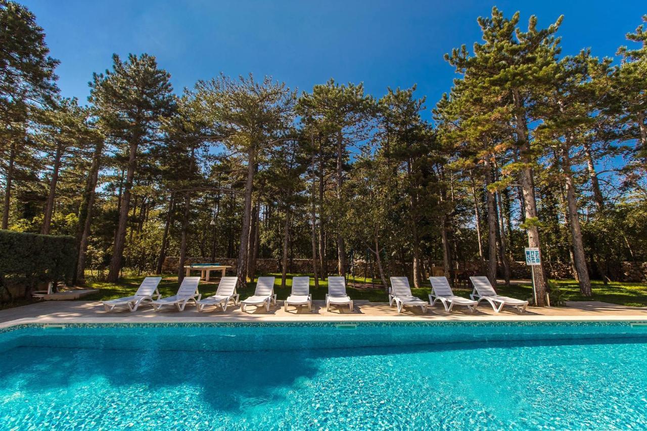 Apartments With A Swimming Pool Jadranovo, Crikvenica - 3238 Экстерьер фото